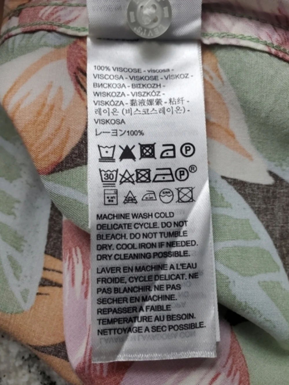 Levi's - S/S Classic Camper - Andromeda Tropical Meteorite. NEW!